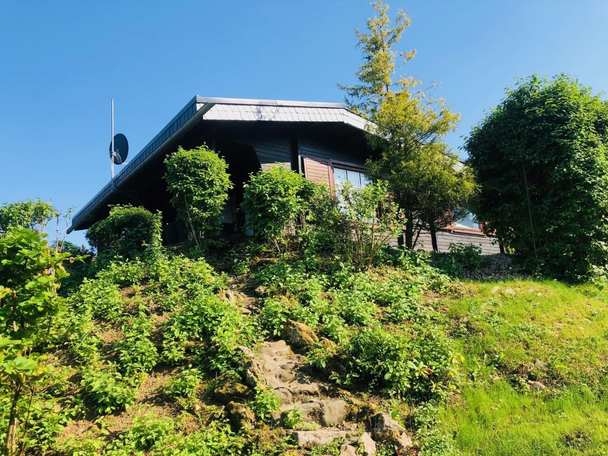Dachsbau Villa Barbis Exteriör bild